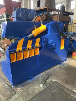 কেনা H-13 ব্লেড স্ক্র্যাপ মেটাল কাটিং মেশিন 45KW কাস্টমাইজ কালার online manufacture